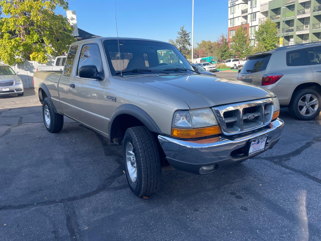 Ford Ranger Pickup  2000