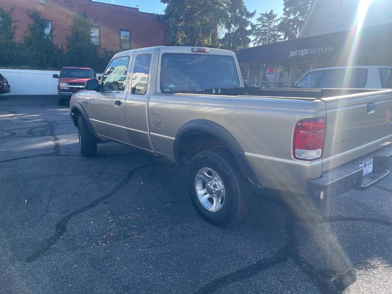 Ford Ranger Pickup  2000