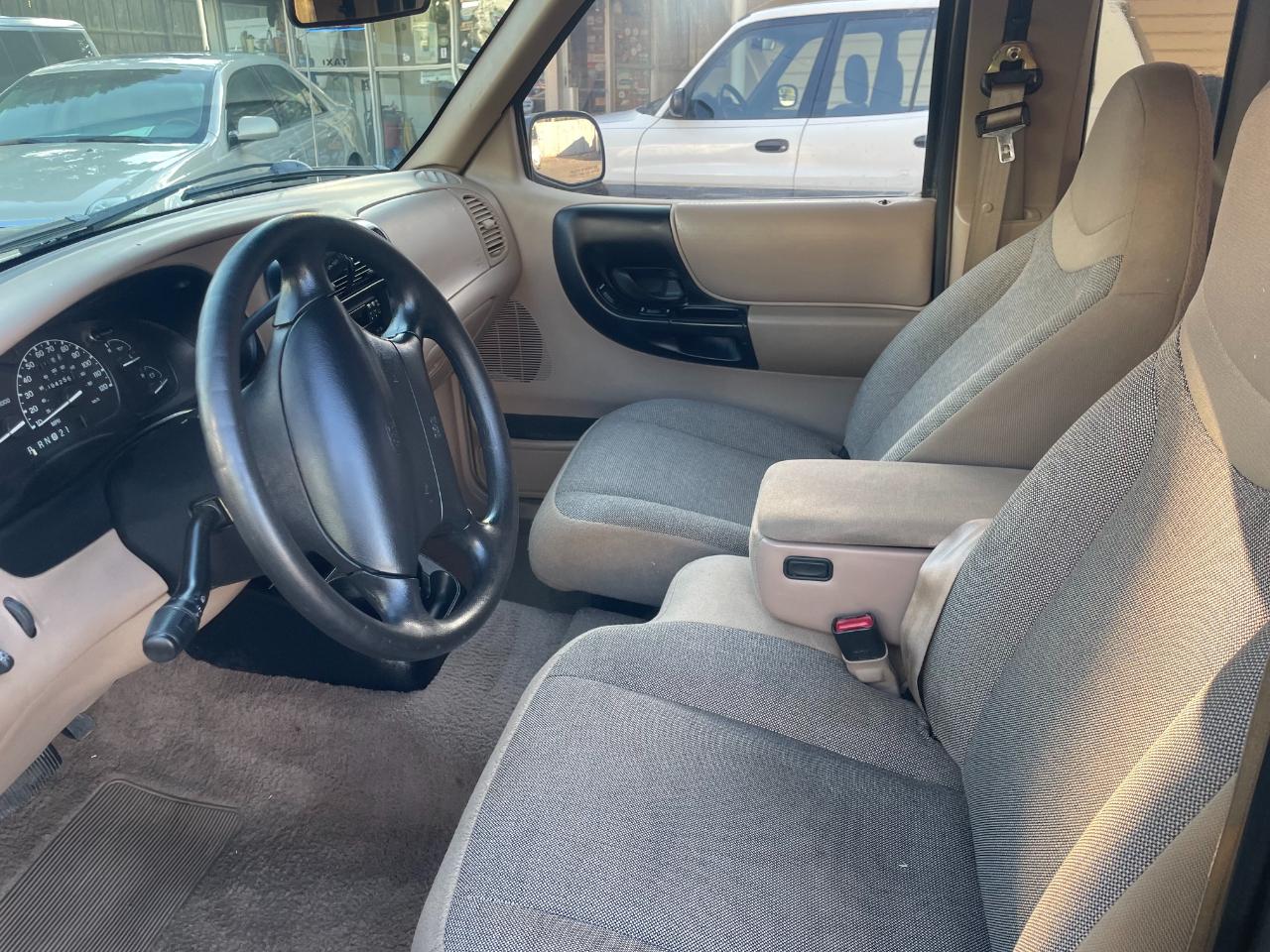 Ford Ranger Pickup  2000