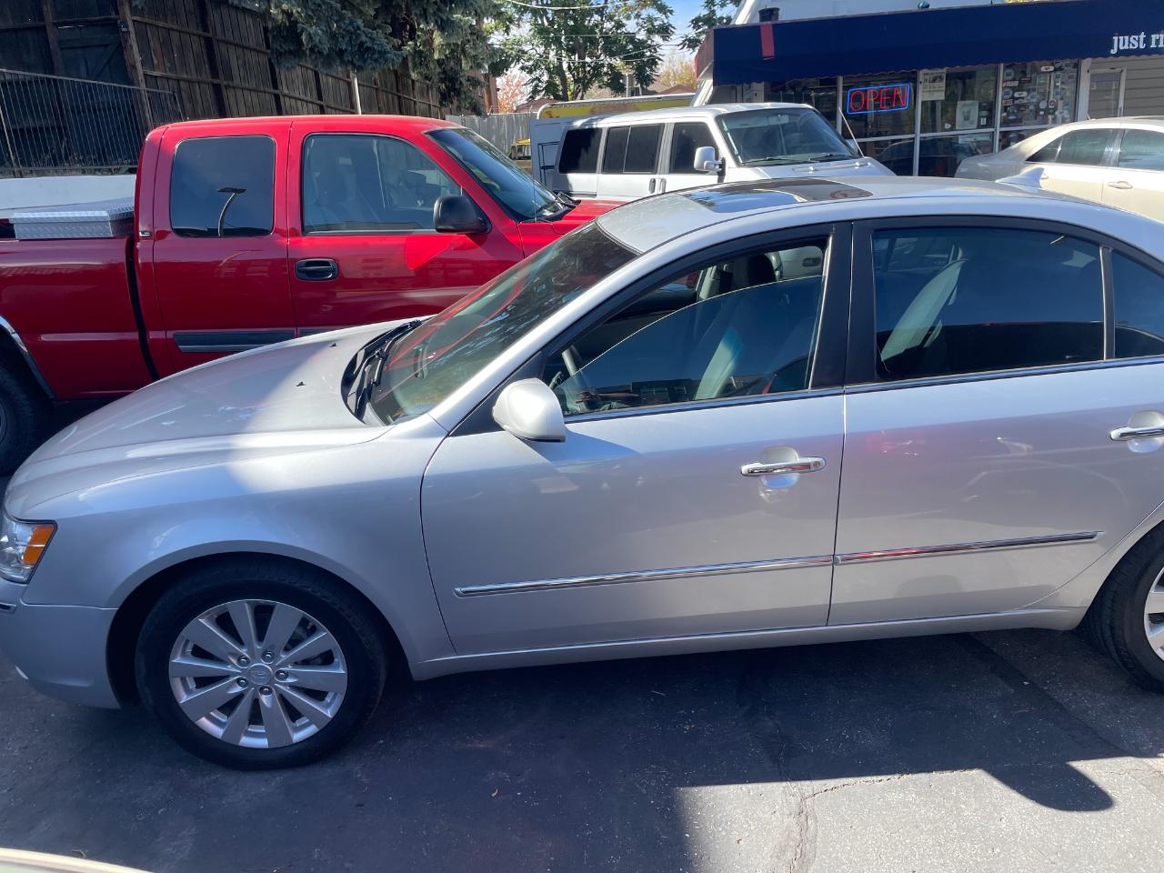 Hyundai Sonata  2009