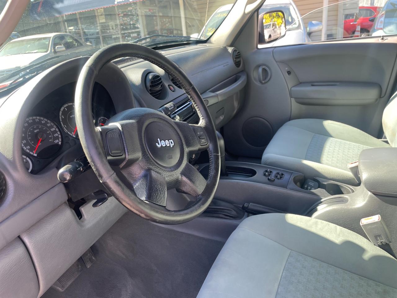 Jeep Liberty  2006