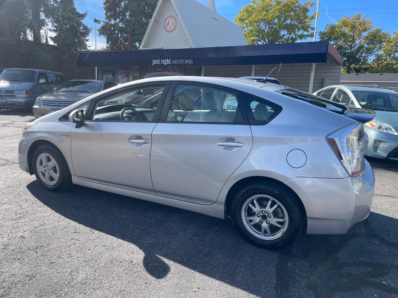 Toyota Prius  2010
