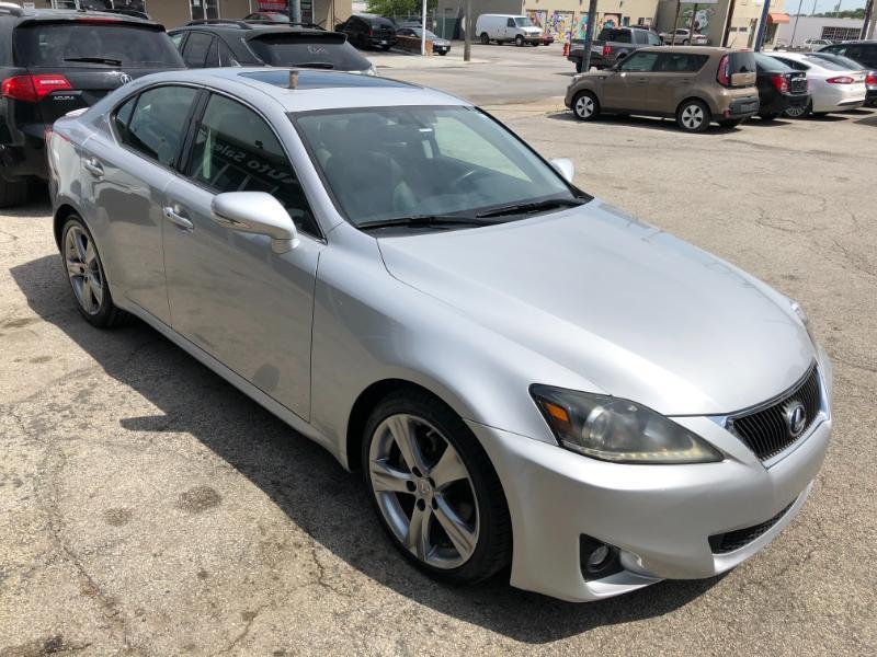 Lexus IS 250 RWD 2011