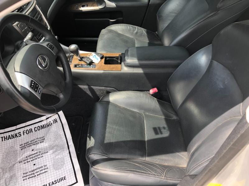 Lexus IS 250 RWD 2011