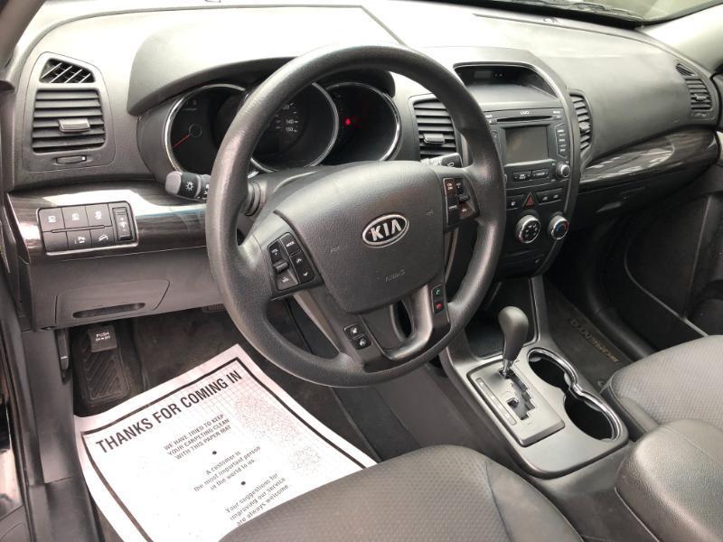 Kia Sorento LX 2WD 2013