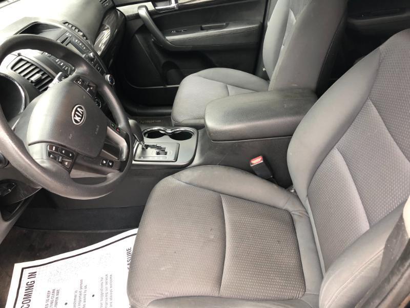 Kia Sorento LX 2WD 2013