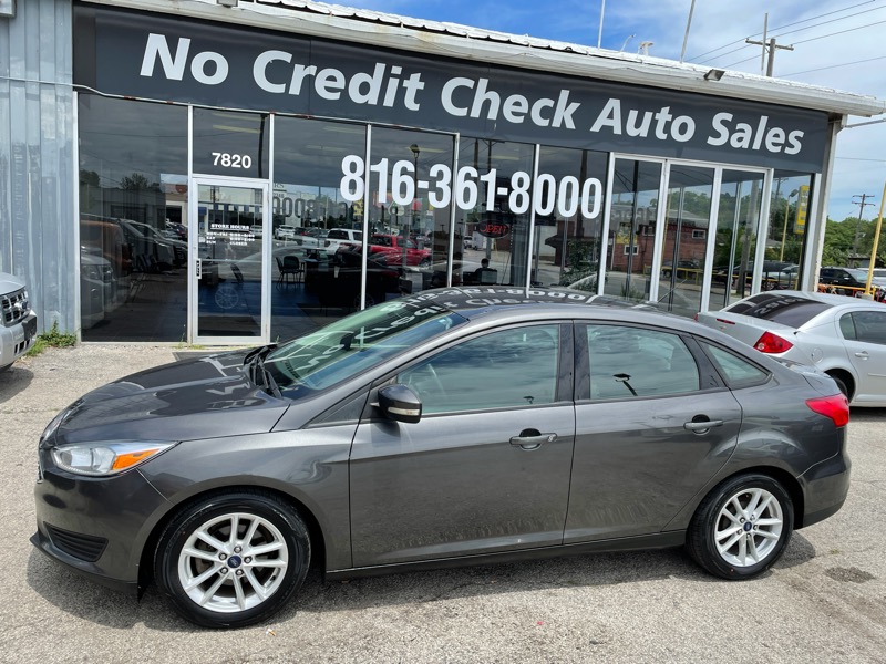 2015 Ford Focus SE Sedan