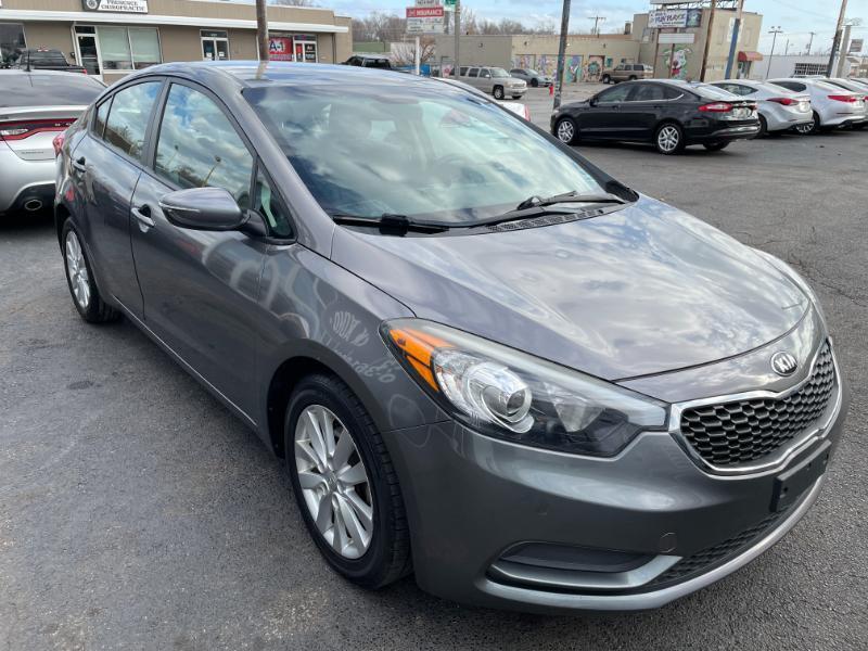 Kia Forte 4dr Sdn Auto LX 2016