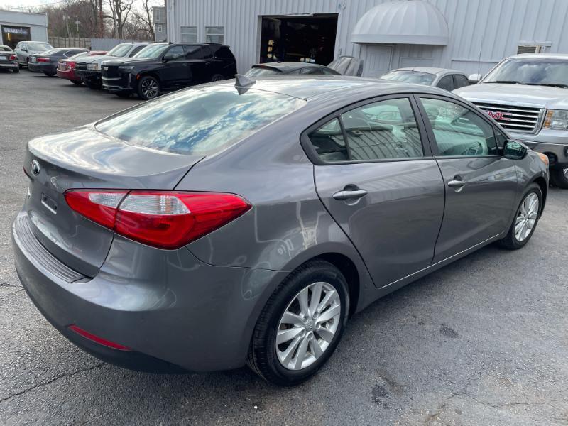 Kia Forte 4dr Sdn Auto LX 2016