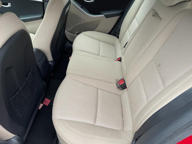 Hyundai Elantra GT A/T 2013