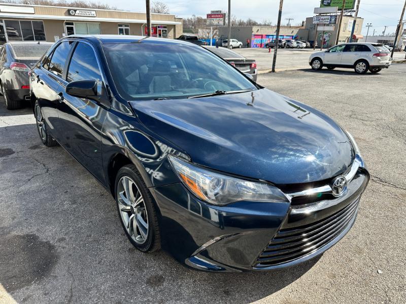 Toyota Camry SE 2015