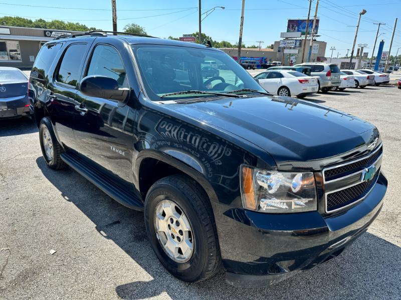 Chevrolet Tahoe LS 2WD 2011