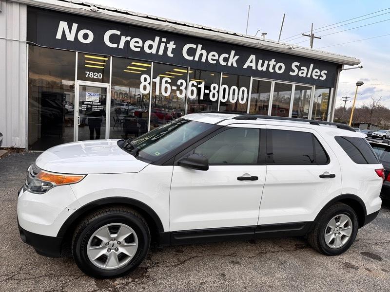 Ford Explorer Base FWD 2014