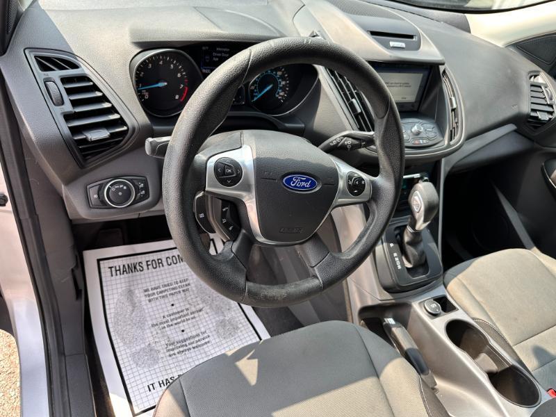 Ford Escape SE FWD 2016