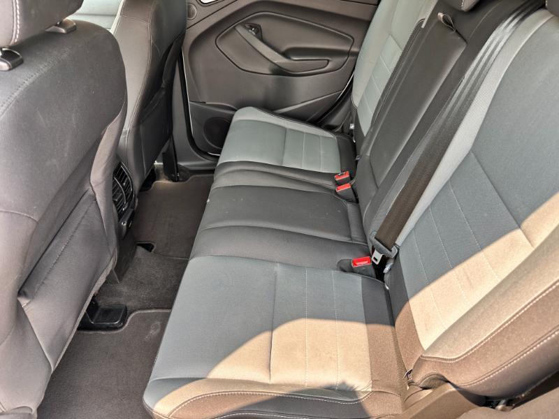 Ford Escape SE FWD 2016