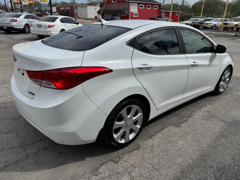 Hyundai Elantra Limited 2013