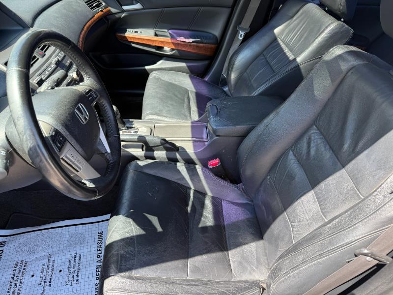 Honda Accord EX-L Sedan AT 2011