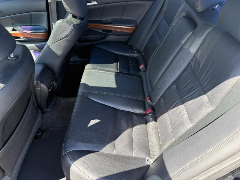 Honda Accord EX-L Sedan AT 2011