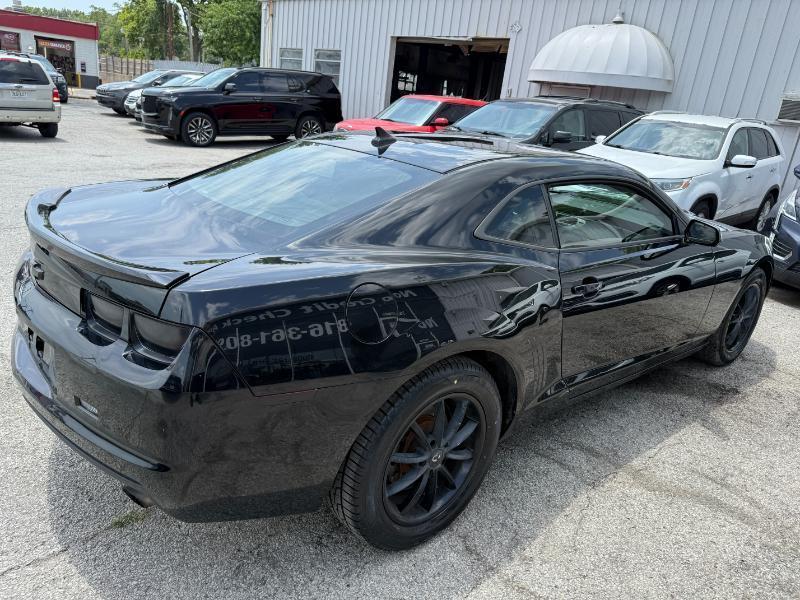 Chevrolet Camaro Coupe 1LT 2012