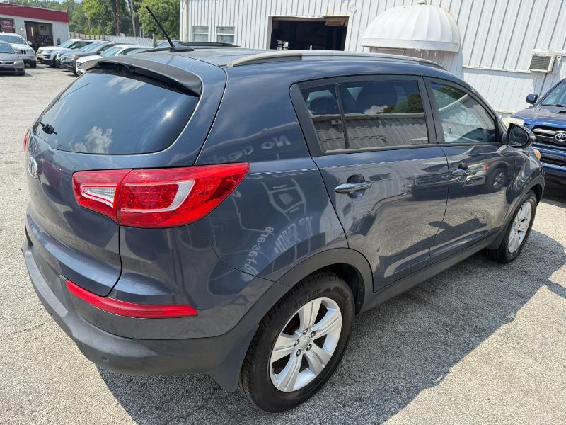 Kia Sportage LX FWD 2012