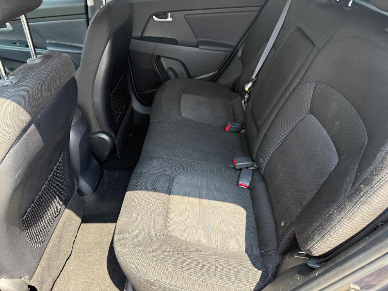 Kia Sportage LX FWD 2012