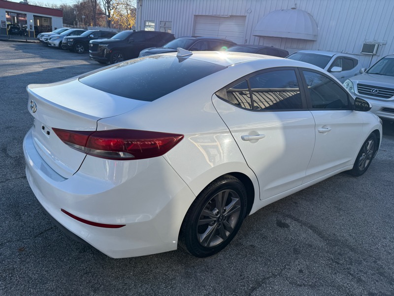 Hyundai Elantra SEL 2.0L Auto 2018