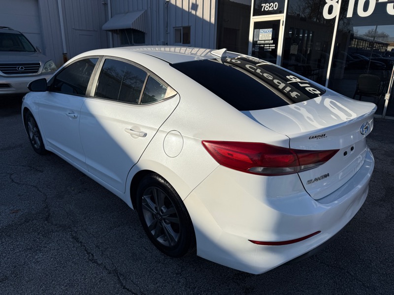Hyundai Elantra SEL 2.0L Auto 2018