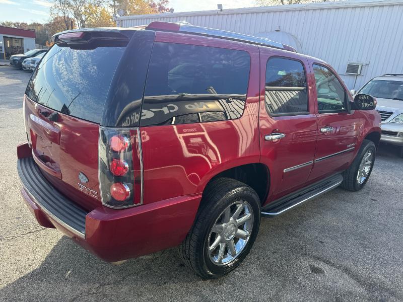 GMC Yukon Denali 4WD 2013