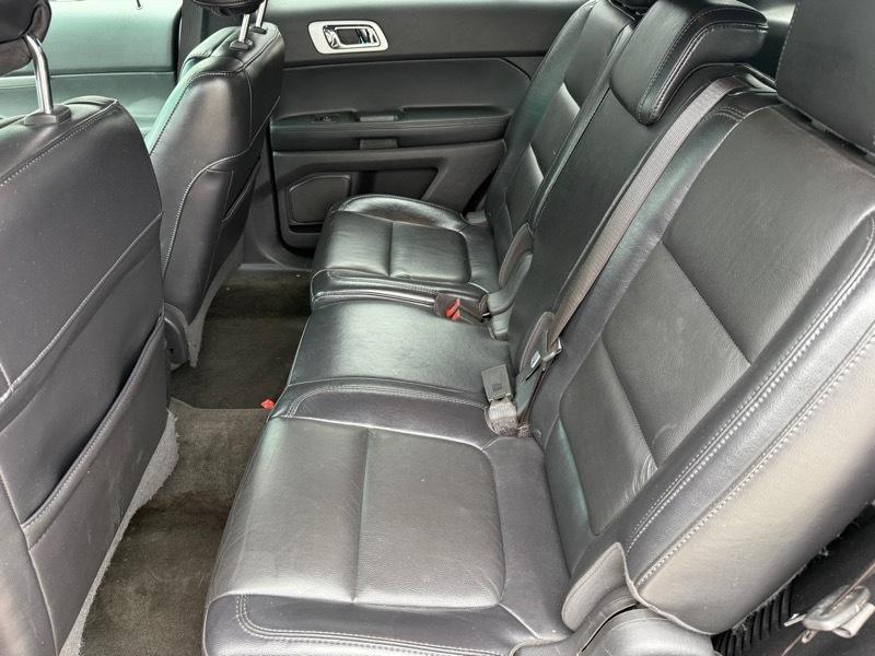 Ford Explorer XLT 4WD 2012