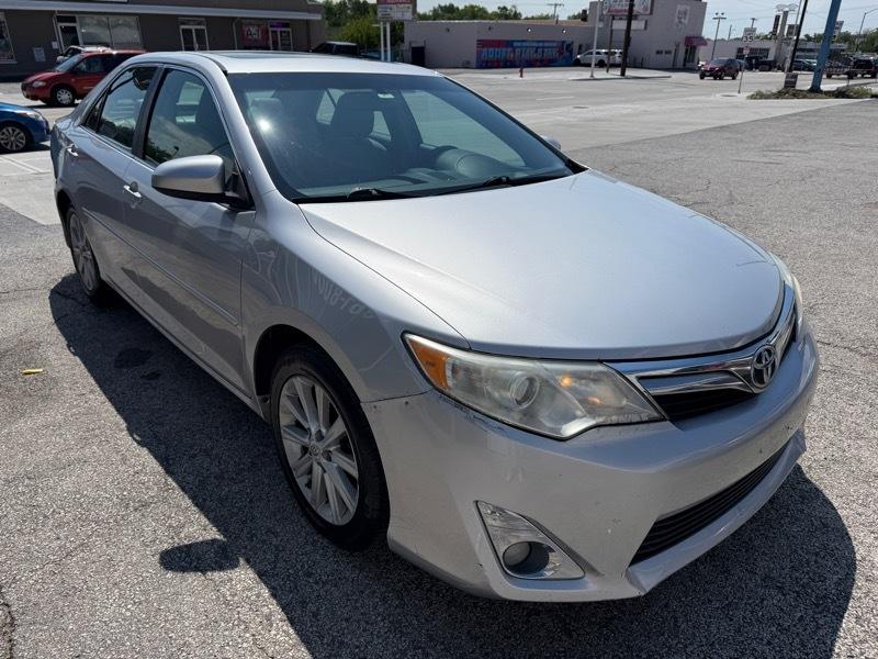 Toyota Camry XLE 2012