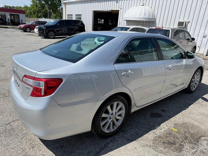 Toyota Camry XLE 2012