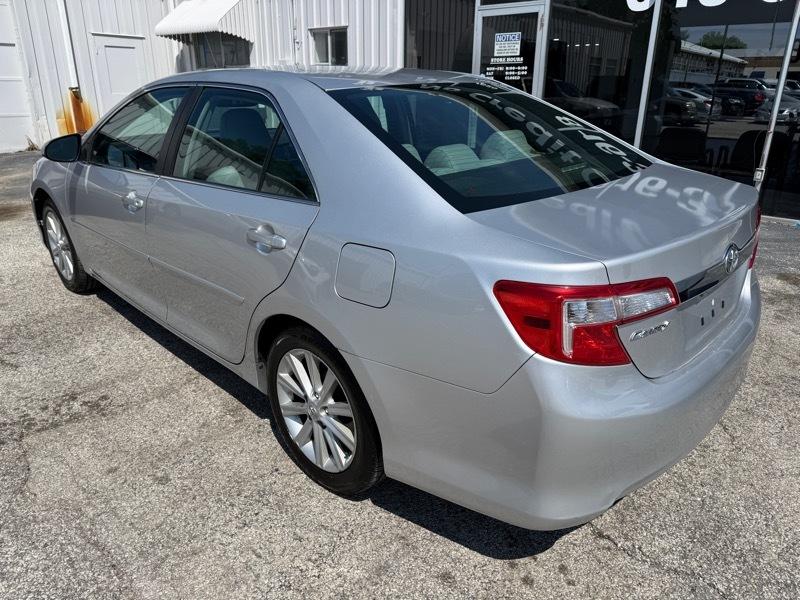 Toyota Camry XLE 2012