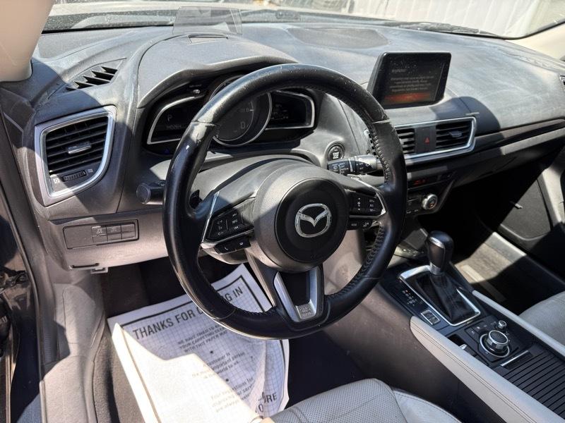 Mazda MAZDA3 s Grand Touring AT 5-Door 2017