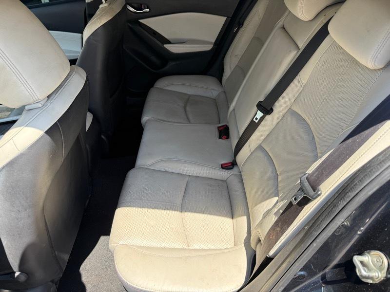 Mazda MAZDA3 s Grand Touring AT 5-Door 2017