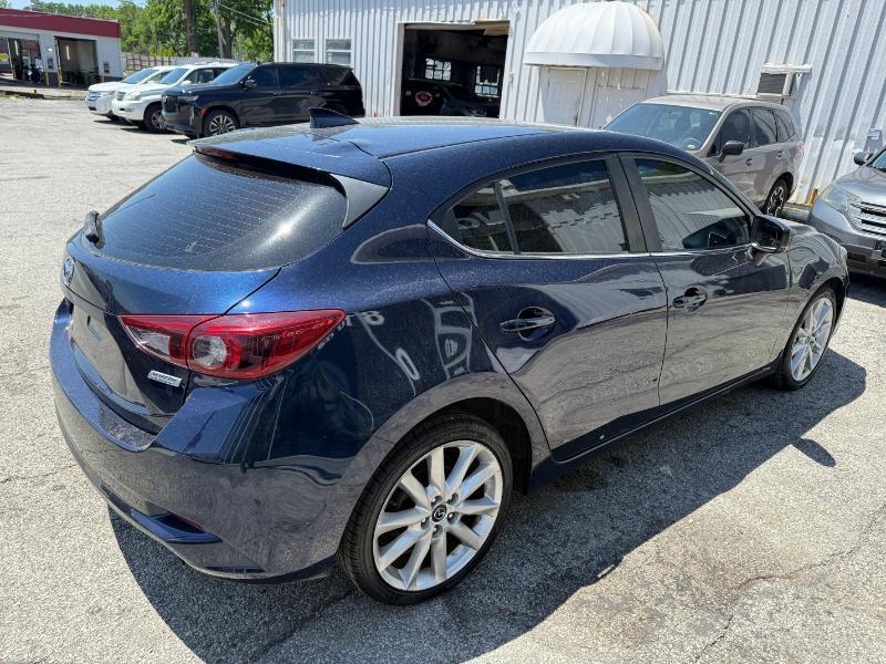 Mazda MAZDA3 s Grand Touring AT 5-Door 2017