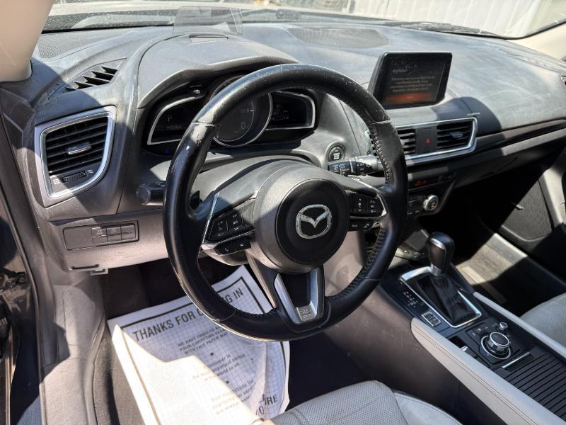 Mazda MAZDA3 s Grand Touring AT 5-Door 2017