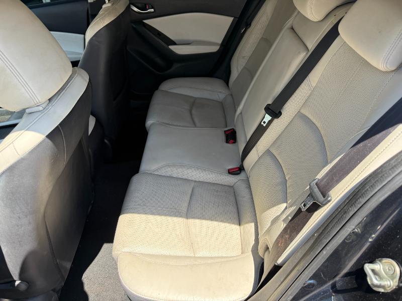 Mazda MAZDA3 s Grand Touring AT 5-Door 2017