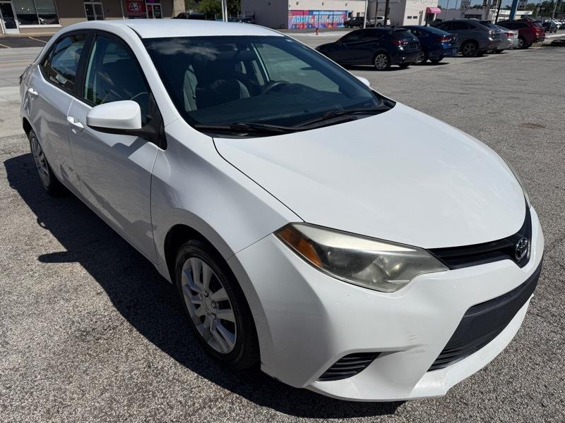 Toyota Corolla LE 2014