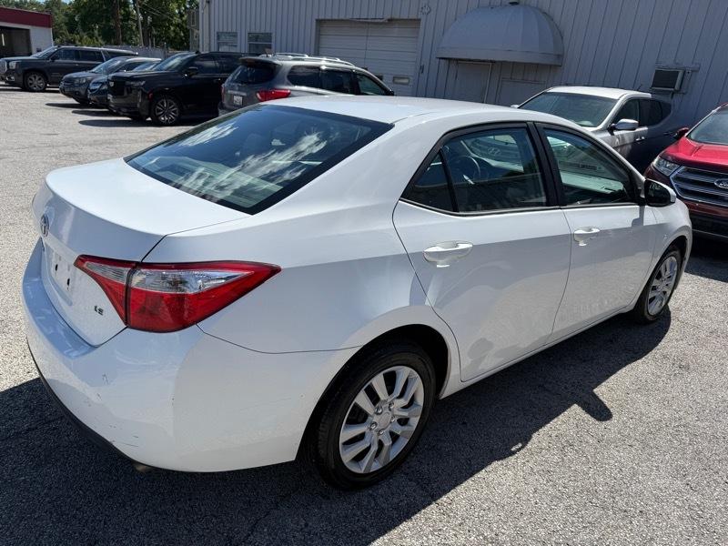 Toyota Corolla LE 2014