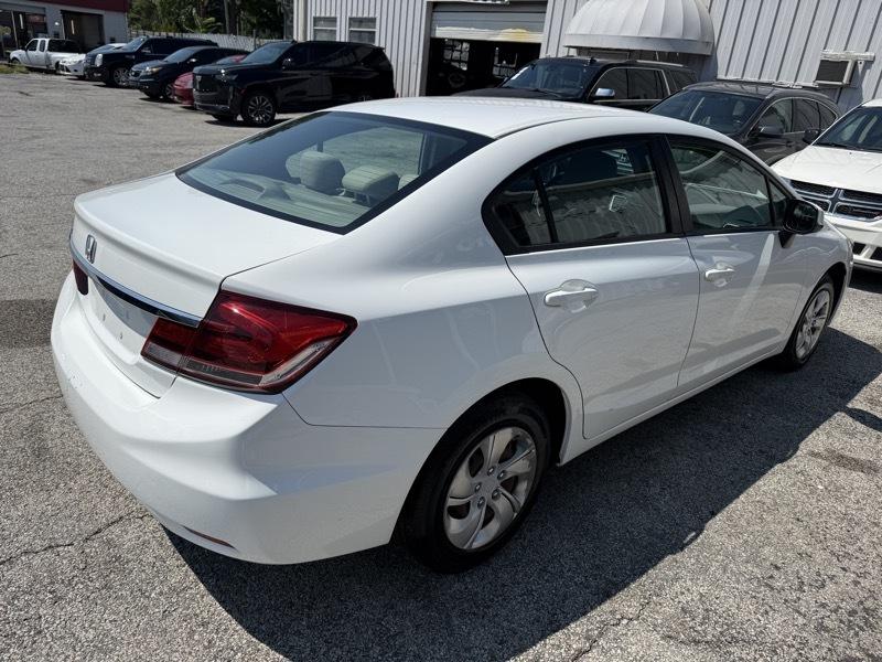Honda Civic LX Sedan 5-Speed AT 2013