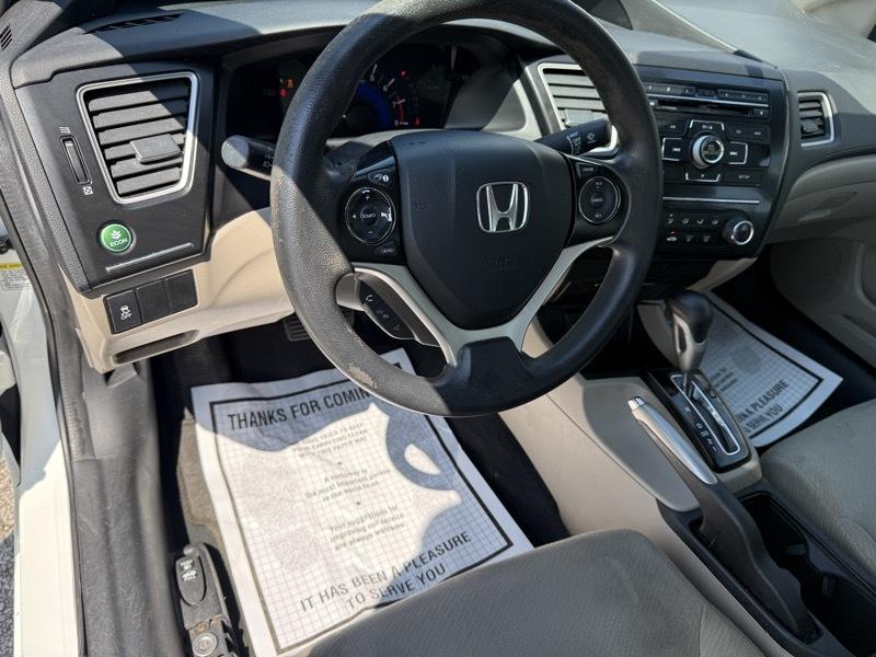 Honda Civic LX Sedan 5-Speed AT 2013