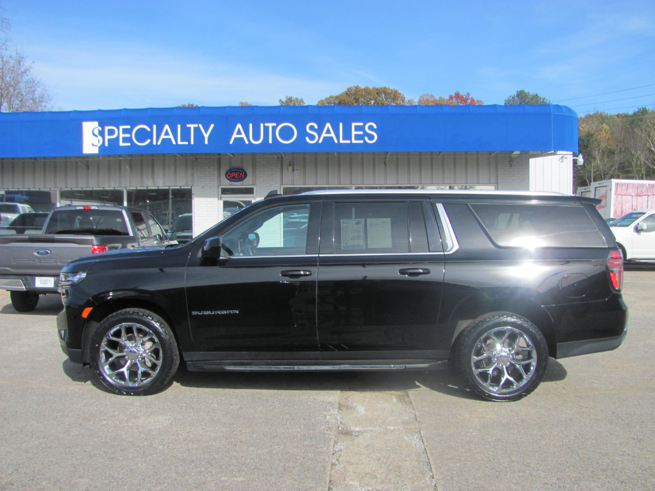 2023 Chevrolet Suburban LT 4WD