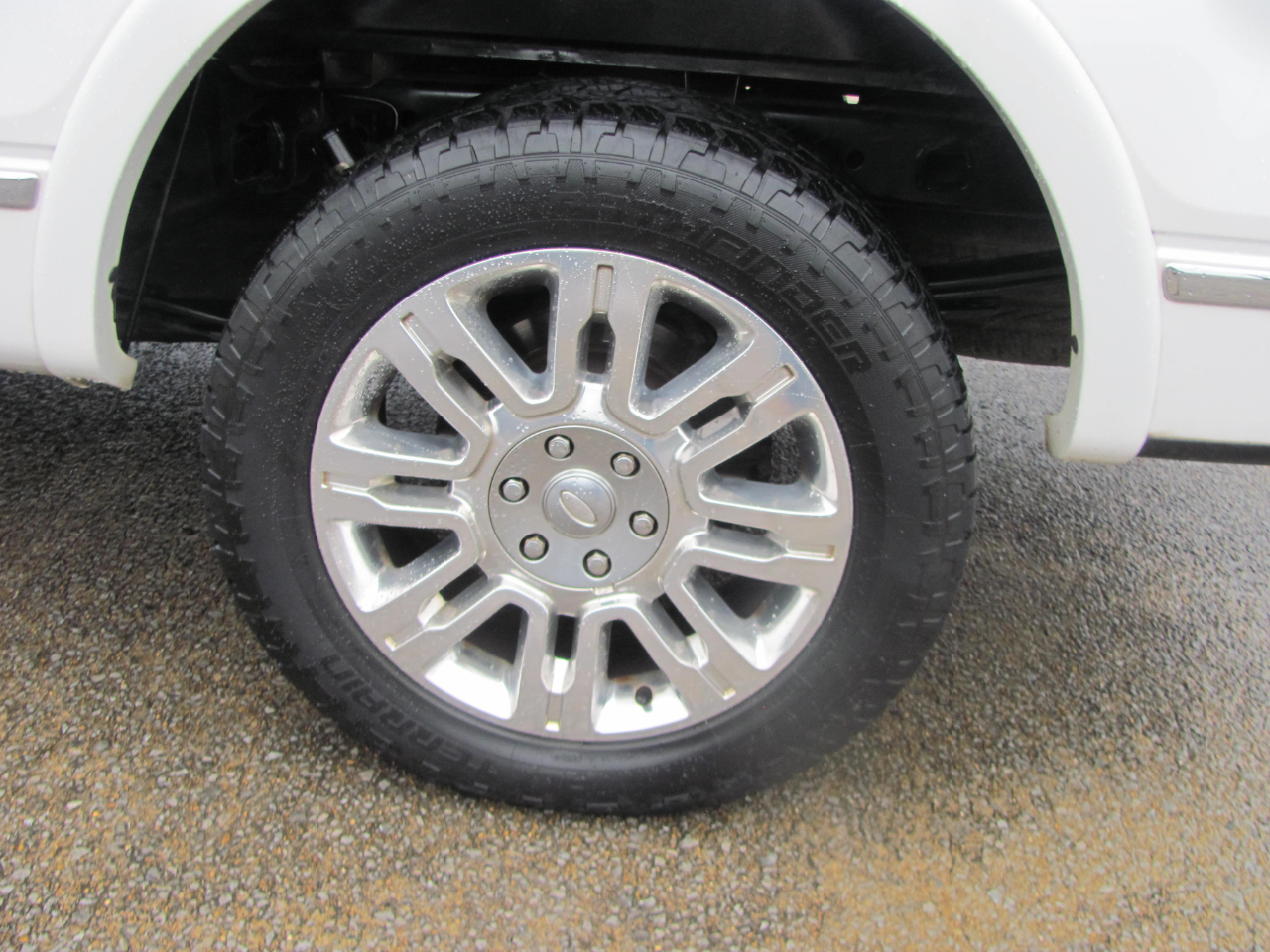 Ford F-150 Platinum 2WD SuperCrew 6.5' Box 2011 Ford F-150 Platinum 2WD SuperCrew 6.5' Box 2011
