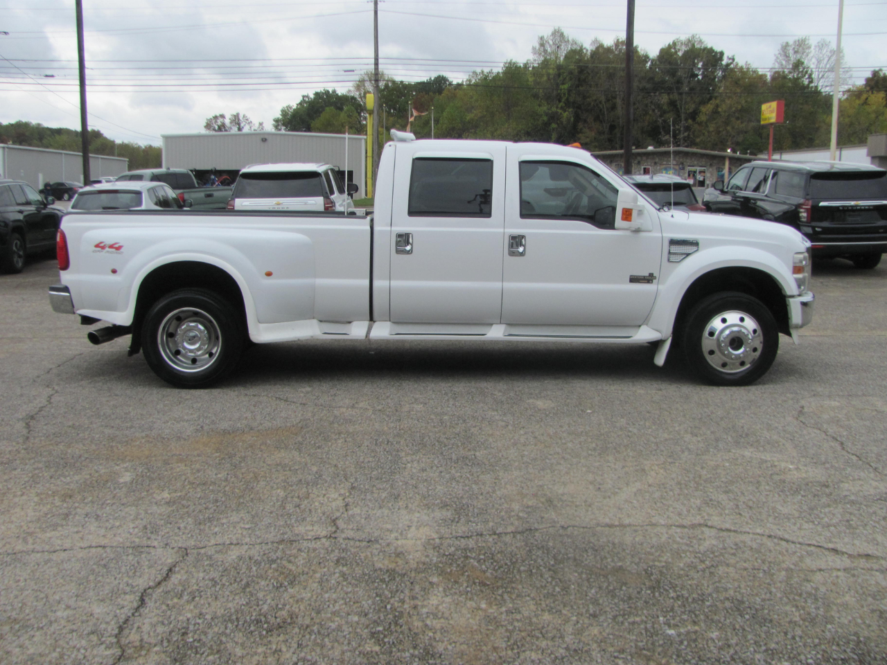 Ford F-450 SD Lariat Crew Cab 4WD 2008 Ford F-450 SD Lariat Crew Cab 4WD 2008