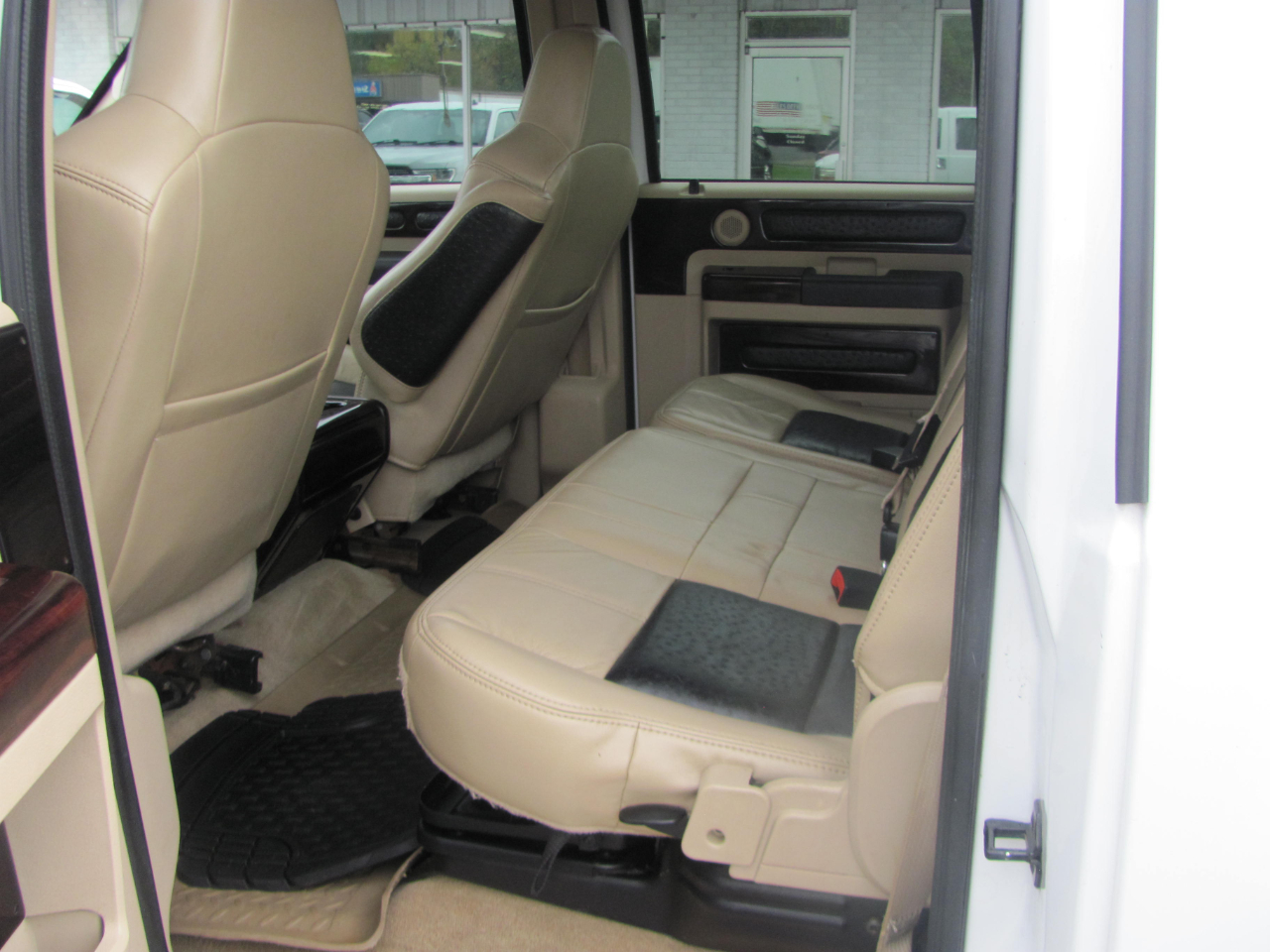 Ford F-450 SD Lariat Crew Cab 4WD 2008 Ford F-450 SD Lariat Crew Cab 4WD 2008