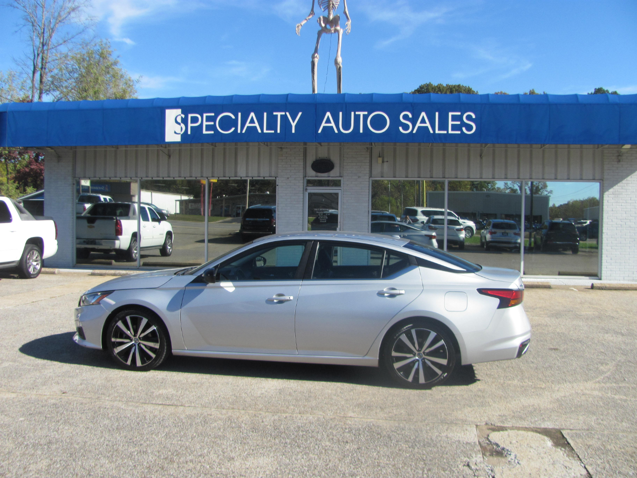 2020 Nissan Altima 2.5 SR