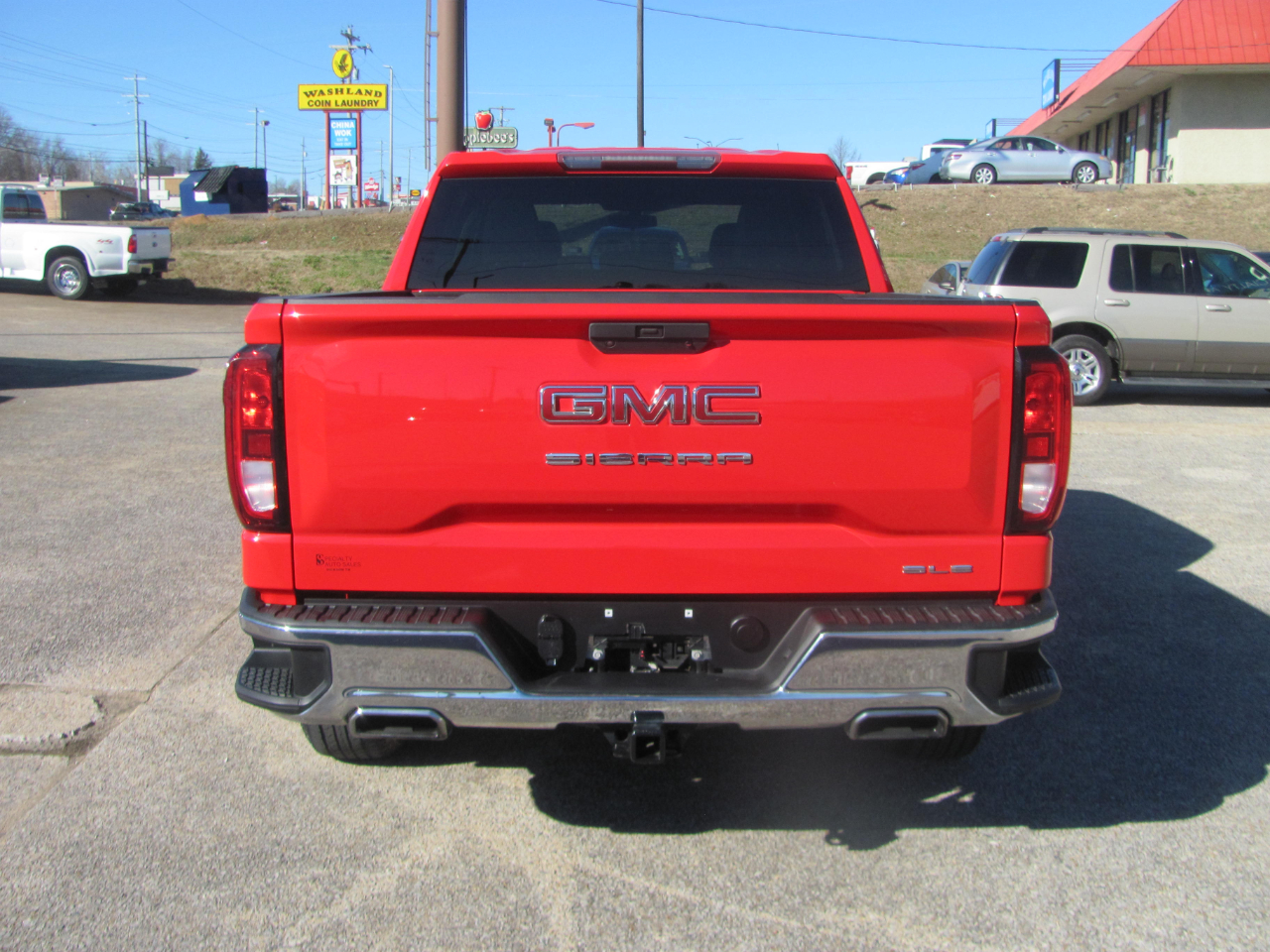GMC Sierra 1500 SLE Crew Cab Short Box 4WD 2020