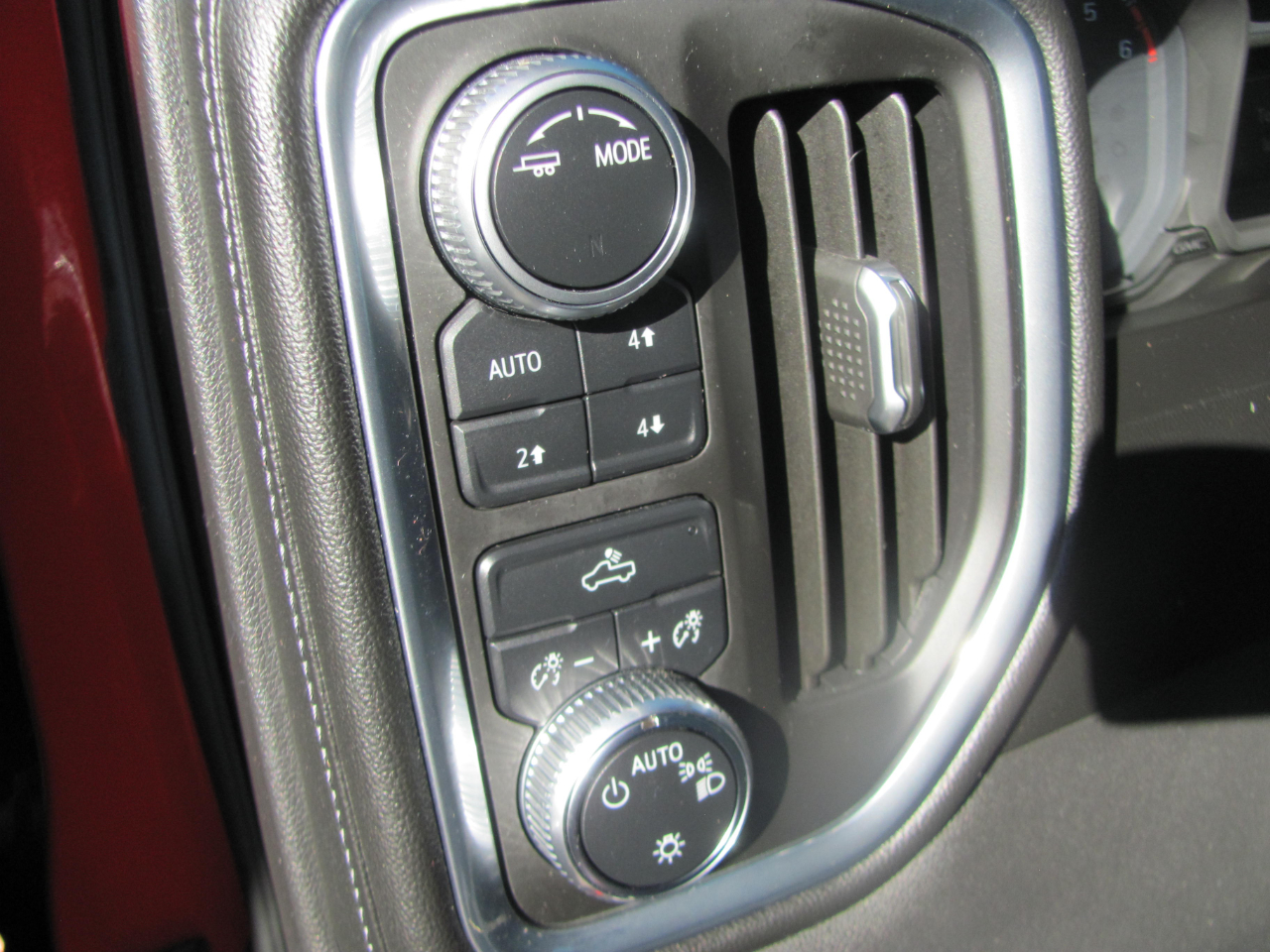 GMC Sierra 1500 SLE Crew Cab Short Box 4WD 2020