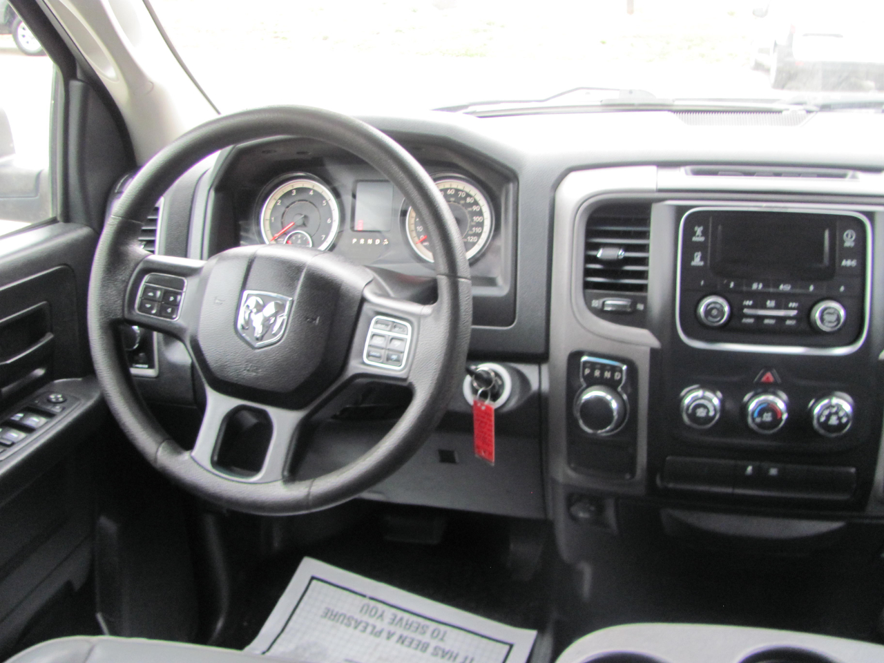 RAM 1500 Tradesman Quad Cab 2WD 2017