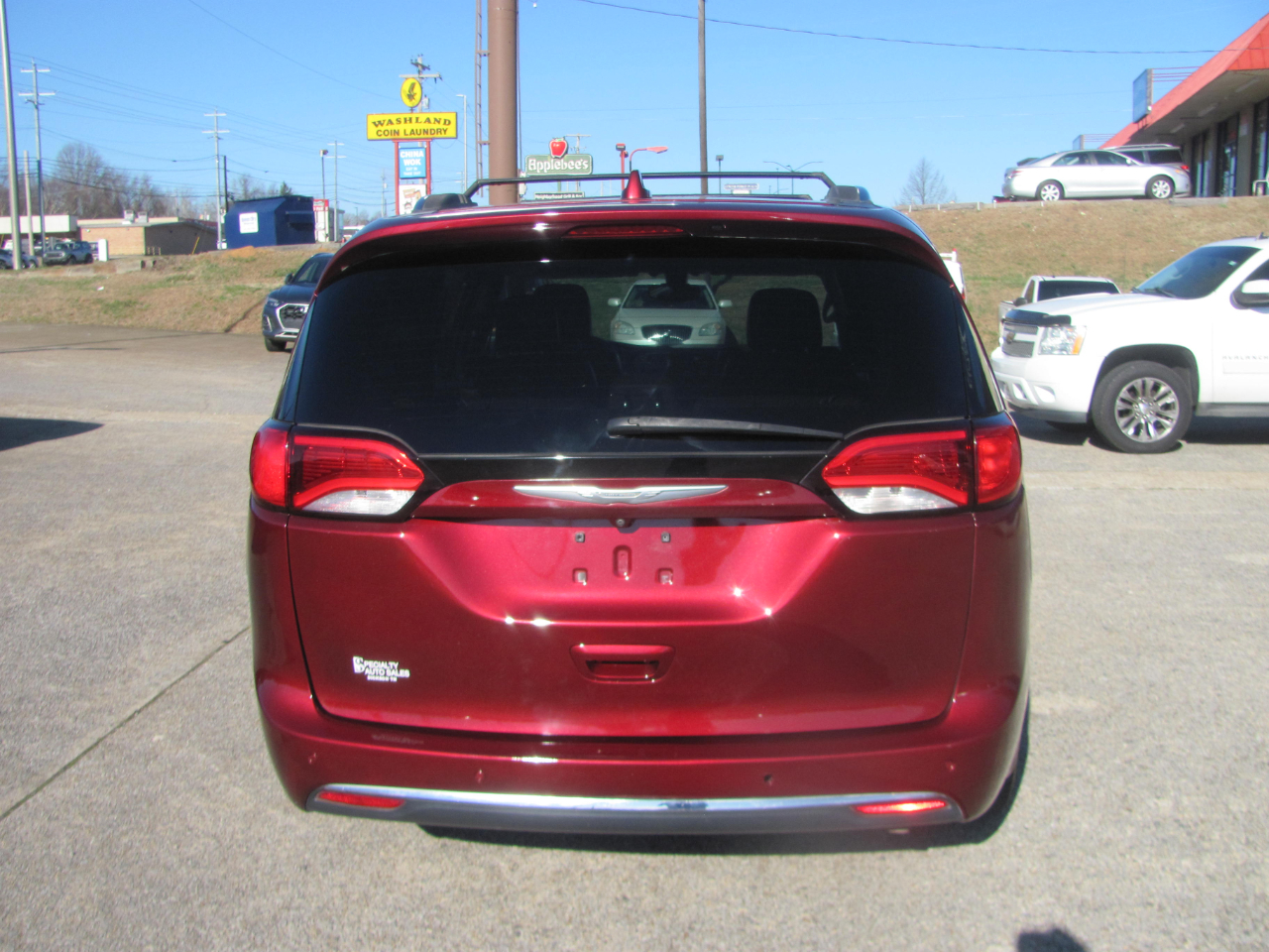 Chrysler Pacifica Limited 2017